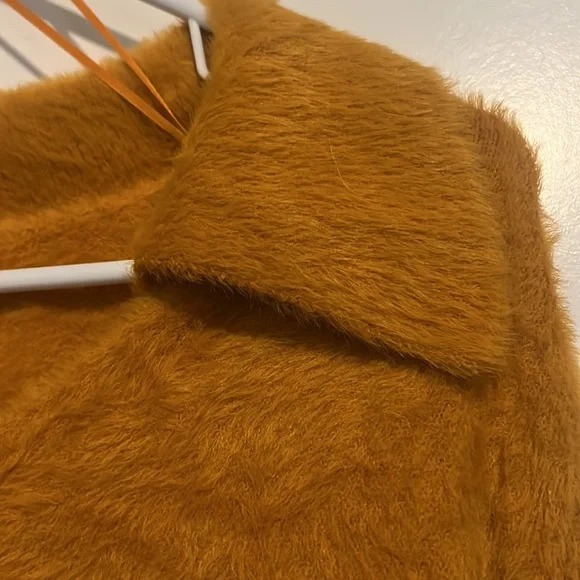 Anthropologie 525 Cropped Sweater - Picture 3 of 5